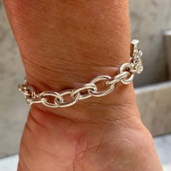 HOUSE OF HARLOW 1960 Crystal Jeweled Padlock & Key Silvertone Link Brace… - Picture 5 of 16